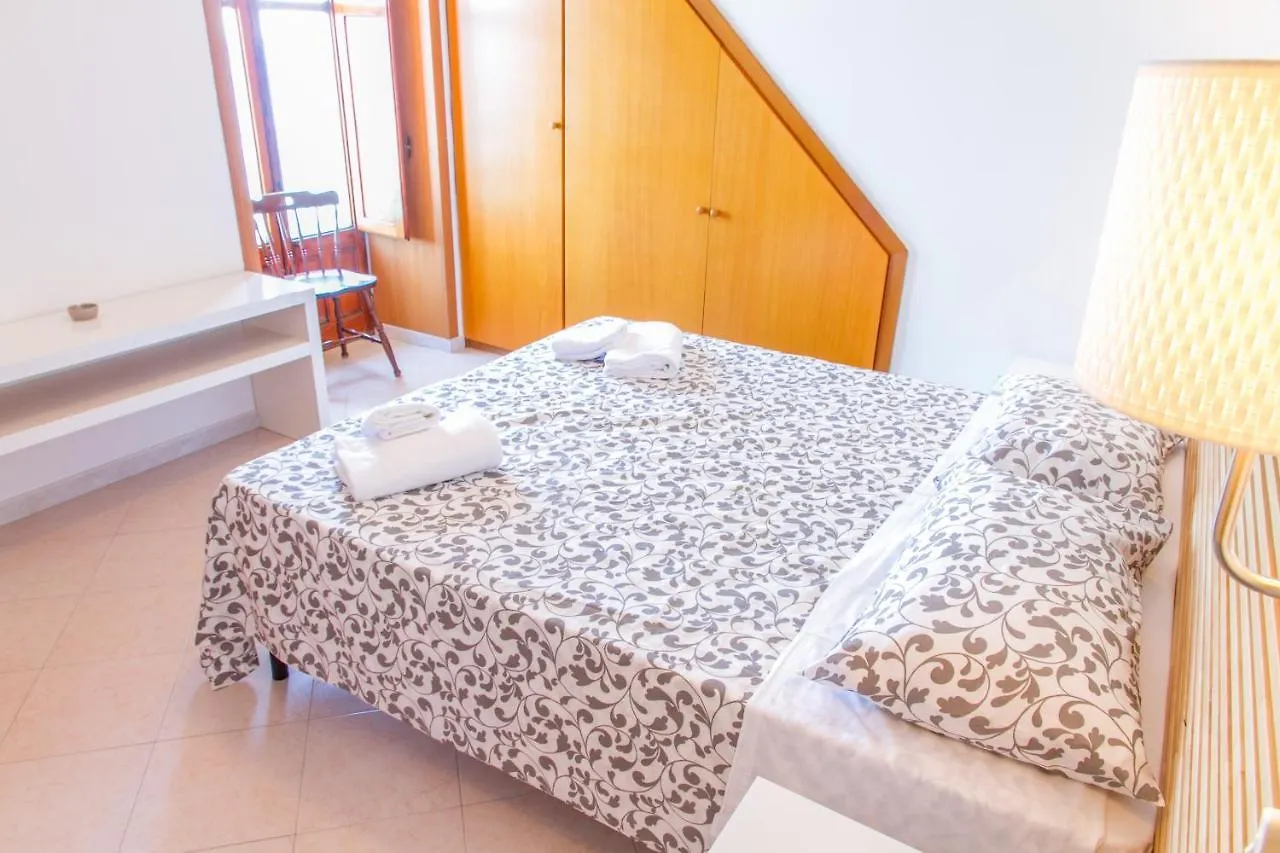 Sailor'S Houses Hotel Cefalu Guest house