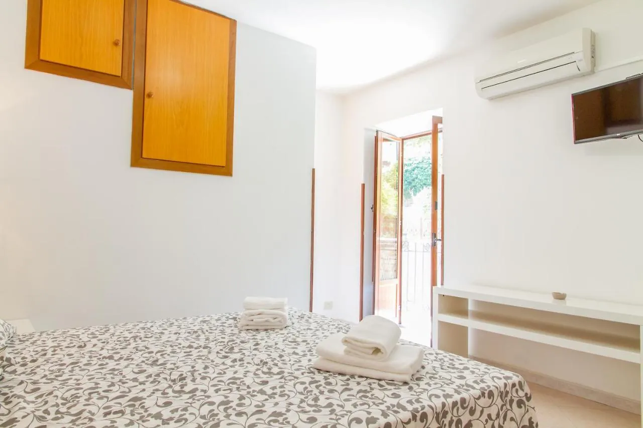 Guest house Sailor'S Houses Hotel Cefalu